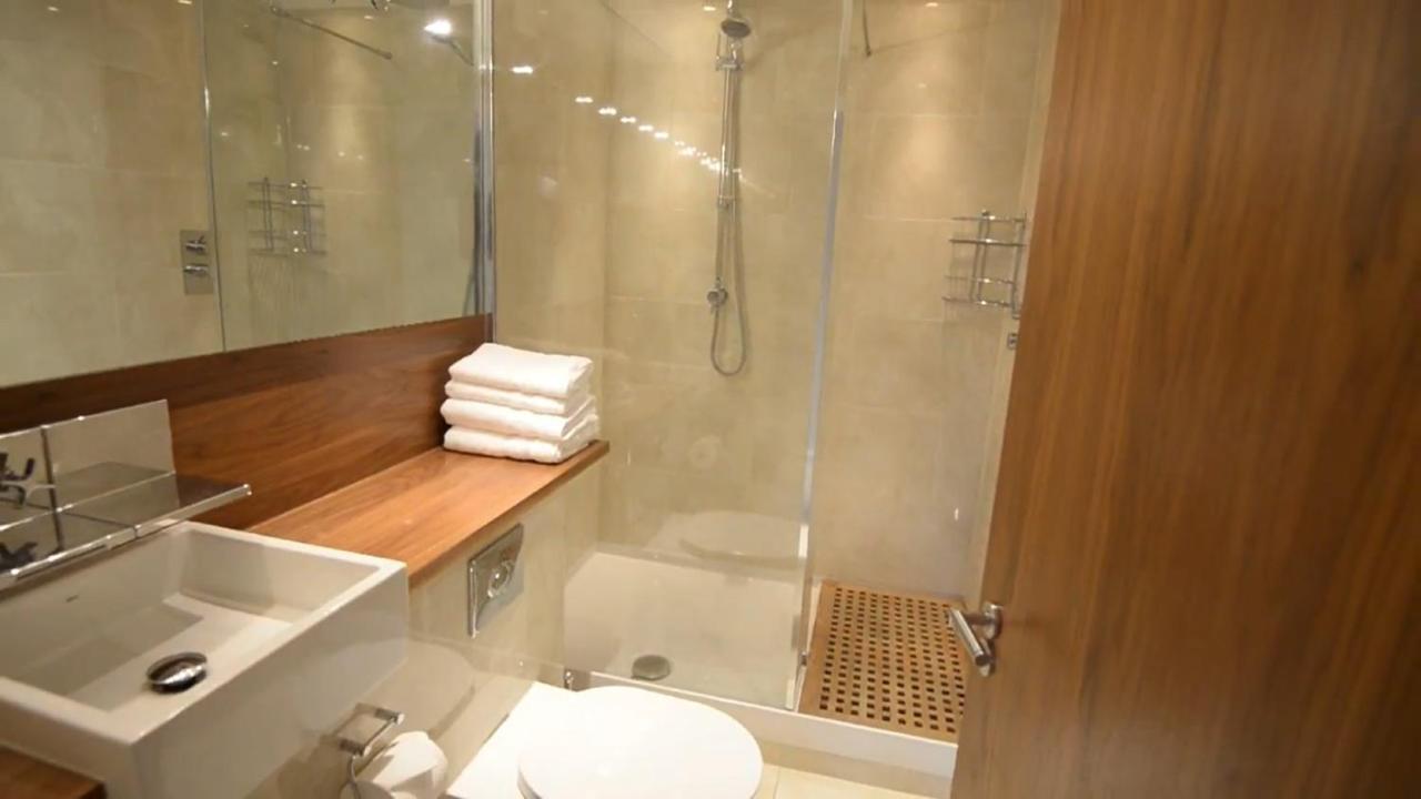 Spacius 3-bed In Kensington Londen